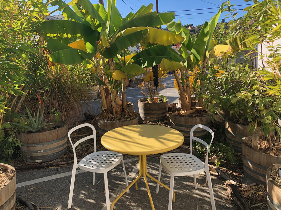 la studio lunch area